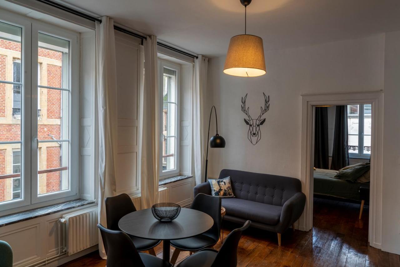 Suite Ophelie Charleville-Mézières Exteriör bild